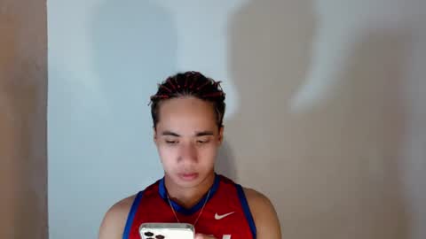 Snapshot of urguy_habibi chatting on July 8, 2026, 12:09 pm Bib online show from July 8, 2026, 12:09 pm
