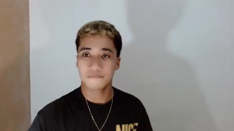 Snapshot of urguy_habibi chatting on July 17, 2026, 3:39 pm Bib online show from July 17, 2026, 3:39 pm