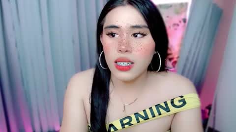 urhotdexie69 online show from September 17, 2025, 7:15 pm