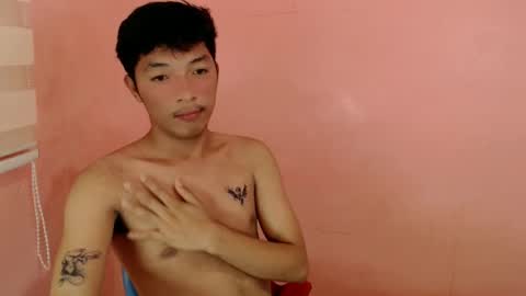 Ethan online show from December 18, 2024, 2:49 pm