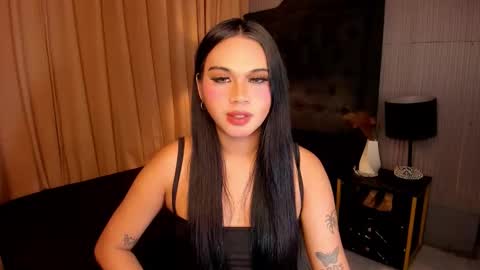 Julia online show from January 17, 2026, 6:11 pm