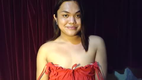 urhottie_bella online show from January 9, 2026, 2:09 pm