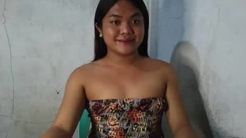 urhottie_bella online show from February 9, 2026, 12:20 pm