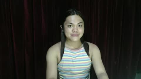 Snapshot of urhottie_bella chatting on May 15, 2026, 7:10 pm urhottie_bella online show from May 15, 2026, 7:10 pm
