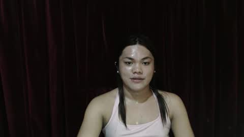 Snapshot of urhottie_bella chatting on May 19, 2026, 1:56 am urhottie_bella online show from May 19, 2026, 1:56 am