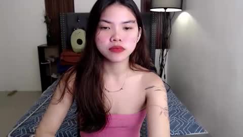 Snapshot of urhottie_melodie chatting on January 13, 2026, 5:13 am urhottie_melodie online show from January 13, 2026, 5:13 am