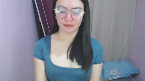 Snapshot of urhottiest_katey chatting on April 26, 2026, 6:33 am Katey online show from April 26, 2026, 6:33 am
