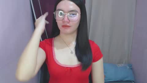 Snapshot of urhottiest_katey chatting on May 4, 2026, 6:20 am Katey online show from May 4, 2026, 6:20 am
