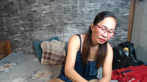 Snapshot of urhotvivian11 chatting on July 13, 2026, 1:19 am urhotvivian11 online show from July 13, 2026, 1:19 am