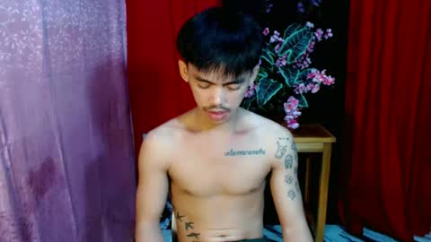 Snapshot of urhunky_boy chatting on June 21, 2026, 9:17 pm urhunky_boy online show from June 21, 2026, 9:17 pm