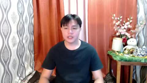 Snapshot of urhunky_ivan chatting on December 28, 2024, 3:59 pm urhunky_ivan online show from December 28, 2024, 3:59 pm