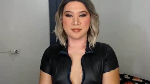 Snapshot of urjerkingdoll chatting on January 6, 2025, 10:37 pm Zoe online show from January 6, 2025, 10:37 pm