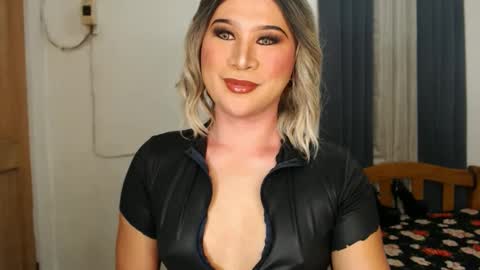Snapshot of urjerkingdoll chatting on January 8, 2025, 6:52 pm Zoe online show from January 8, 2025, 6:52 pm
