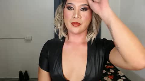 Snapshot of urjerkingdoll chatting on January 17, 2025, 2:50 pm Zoe online show from January 17, 2025, 2:50 pm