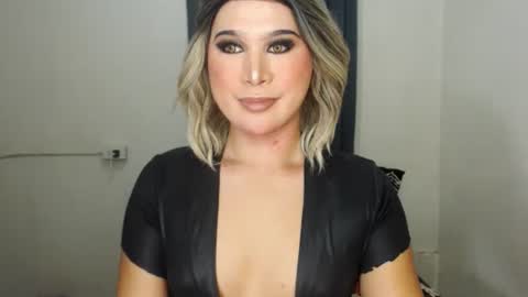 Snapshot of urjerkingdoll chatting on February 26, 2025, 11:41 am Zoe online show from February 26, 2025, 11:41 am
