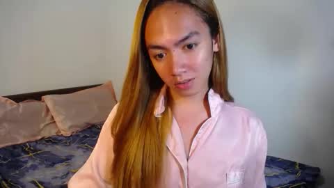 Snapshot of urlovelypinayxxx chatting on October 12, 2025, 11:26 pm MIYA  online show from October 12, 2025, 11:26 pm