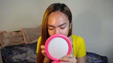 Snapshot of urlovelypinayxxx chatting on October 14, 2025, 10:38 am MIYA  online show from October 14, 2025, 10:38 am