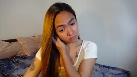 Snapshot of urlovelypinayxxx chatting on October 22, 2025, 9:03 pm MIYA  online show from October 22, 2025, 9:03 pm