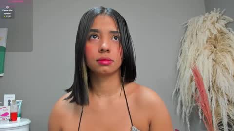 Love online show from September 18, 2025, 8:11 pm