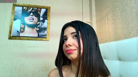 Love online show from November 2, 2025, 10:12 pm