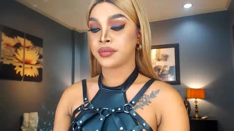 UrMajestyTyra online show from March 12, 2025, 1:03 am