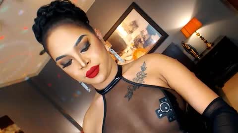 UrMajestyTyra online show from November 24, 2025, 1:27 am