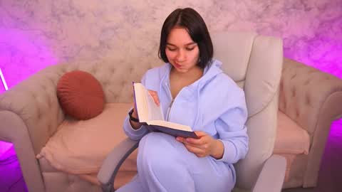 MusaPleasure online show from December 16, 2025, 8:19 am