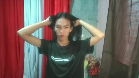 Kim online show from May 3, 2026, 11:44 pm