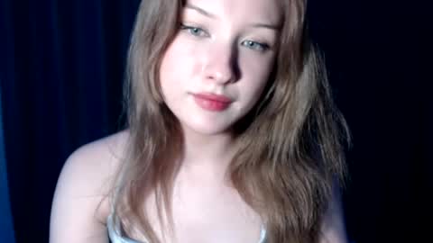 Snapshot of uroxygen chatting on April 13, 2026, 6:35 pm Mary online show from April 13, 2026, 6:35 pm