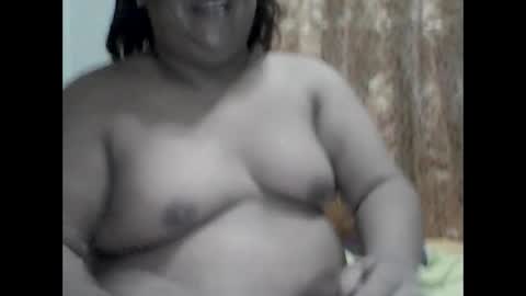 Snapshot of urpinay_ursula chatting on December 30, 2024, 12:09 pm ursula online show from December 30, 2024, 12:09 pm
