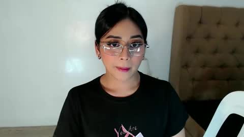 Snapshot of urseductive_calixx chatting on November 27, 2025, 11:07 pm JUST CALL ME CALI online show from November 27, 2025, 11:07 pm