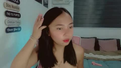 Snapshot of ursexy_michelle chatting on February 13, 2026, 12:23 pm Your Future Michelle online show from February 13, 2026, 12:23 pm