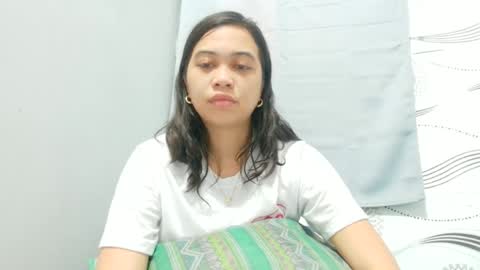 Snapshot of ursexy_pinay_skinny chatting on May 18, 2026, 5:35 am im jenny online show from May 18, 2026, 5:35 am
