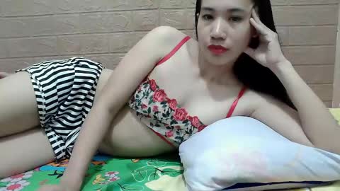 ursexychix_4u online show from February 7, 2025, 8:42 pm