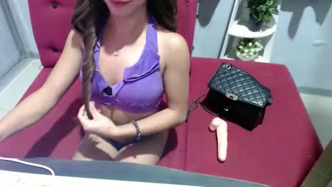 Snapshot of ursexypinaymitchxxx chatting on February 13, 2026, 8:05 pm Mitch online show from February 13, 2026, 8:05 pm