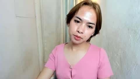 Snapshot of urslutty_jasmine chatting on May 13, 2026, 8:23 am jasmine online show from May 13, 2026, 8:23 am