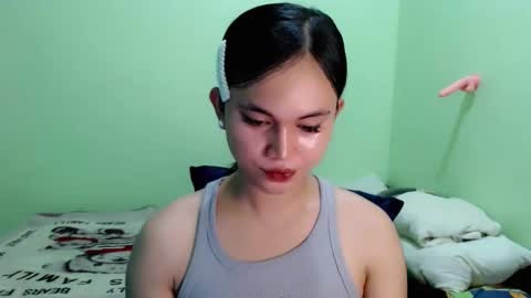 Snapshot of ursweet_athisa18 chatting on January 16, 2026, 5:44 am Athisa online show from January 16, 2026, 5:44 am
