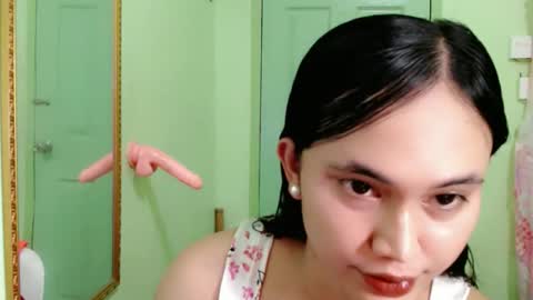 Snapshot of ursweet_athisa18 chatting on February 8, 2026, 10:07 am Athisa online show from February 8, 2026, 10:07 am