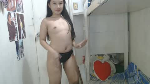 Snapshot of ursweetclassygirl chatting on June 30, 2026, 9:38 pm Ursweetclassygirl online show from June 30, 2026, 9:38 pm