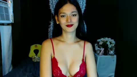 Snapshot of urthai_hotfilipinax chatting on December 16, 2024, 5:38 am angel online show from December 16, 2024, 5:38 am