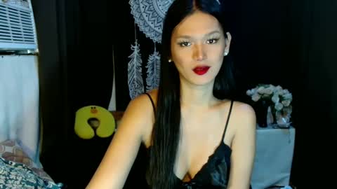 Snapshot of urthai_hotfilipinax chatting on January 14, 2025, 3:43 am angel online show from January 14, 2025, 3:43 am