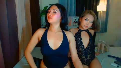 Snapshot of urwildest_farrah chatting on April 22, 2026, 11:23 am Urwildest farrah online show from April 22, 2026, 11:23 am