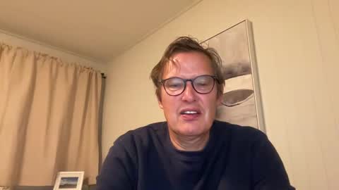 Snapshot of usablemale chatting on December 7, 2024, 1:47 am P online show from December 7, 2024, 1:47 am