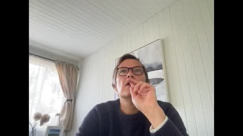 Snapshot of usablemale chatting on March 7, 2025, 6:00 pm P online show from March 7, 2025, 6:00 pm