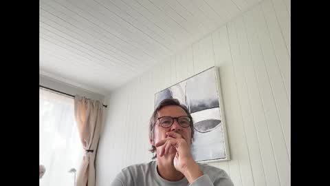 Snapshot of usablemale chatting on September 8, 2025, 7:13 pm P online show from September 8, 2025, 7:13 pm