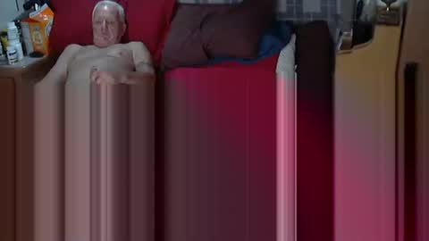 usednotbroken1 online show from January 15, 2026, 8:08 am