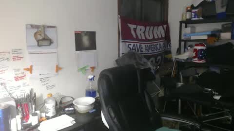 Eric online show from November 9, 2025, 12:03 pm