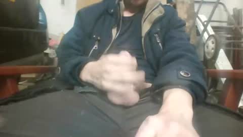 usr0369 online show from October 24, 2025, 2:57 pm