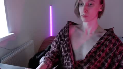 Excuse me online show from February 1, 2025, 6:32 am