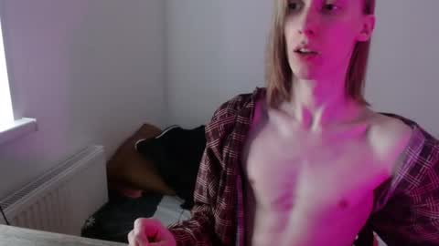 Excuse me online show from September 26, 2025, 5:33 am